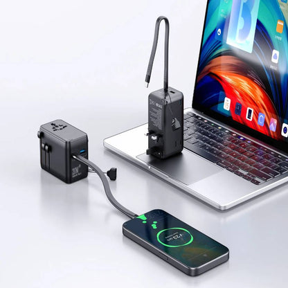 Powerology 2500W Universal Travel Adapter with 4000mAh Power Bank